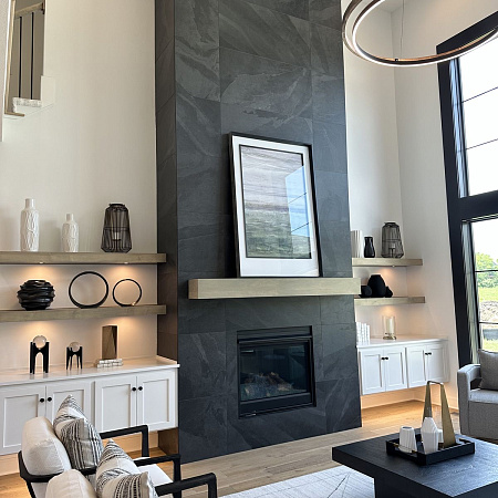 Сланец чёрный (натуральный скол) 300х600 мм.