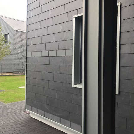 Сланец чёрный (натуральный скол) 100х300 мм.