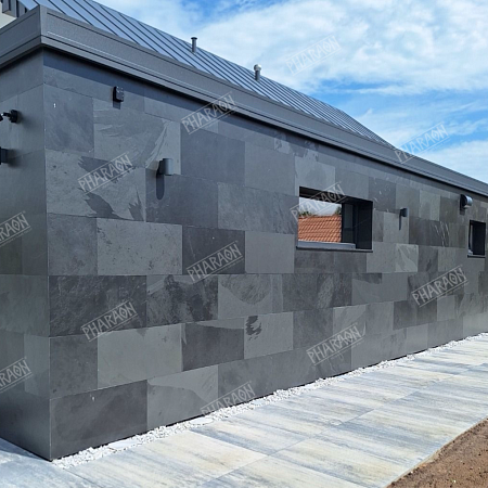 Сланец чёрный (натуральный скол) 300х600 мм.