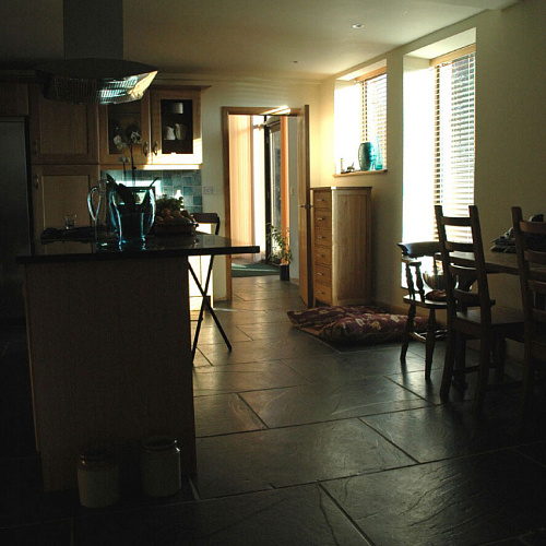 Сланец чёрный (браш) 600х600 мм.