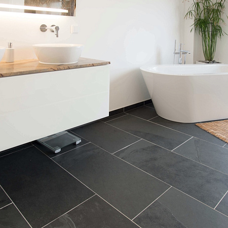 Сланец чёрный (натуральный скол) 300х600 мм.