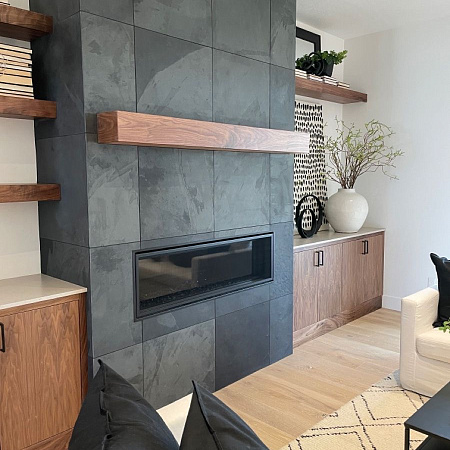 Сланец чёрный (натуральный скол) 600х600 мм.