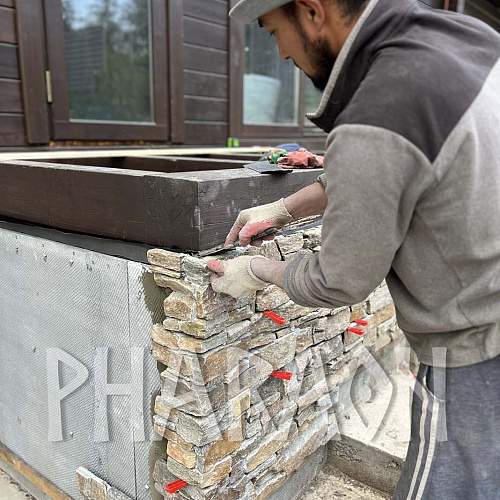 Кварцит мультиколор (Наружный угол)