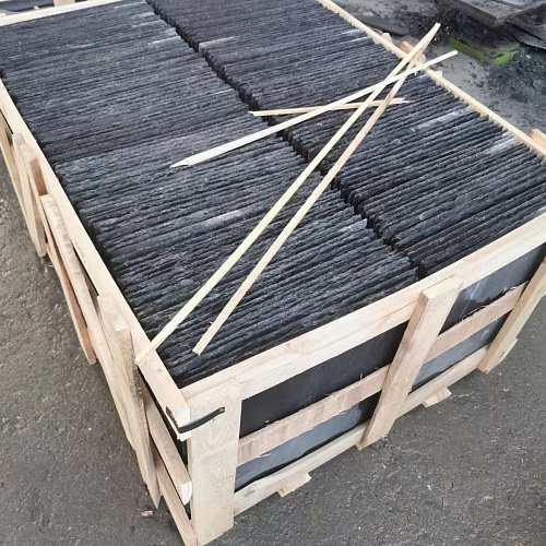 Сланец чёрный (натуральный скол) 100х300 мм.