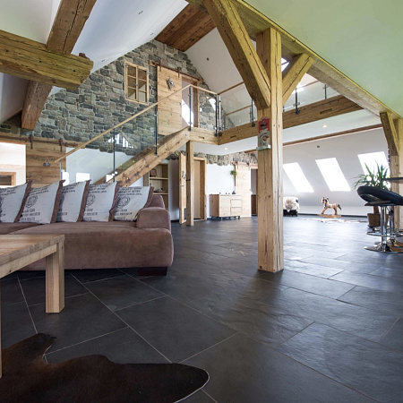 Сланец чёрный (натуральный скол) 300х600 мм.