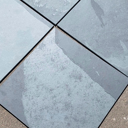 Сланец чёрный (натуральный скол) 600х600 мм.