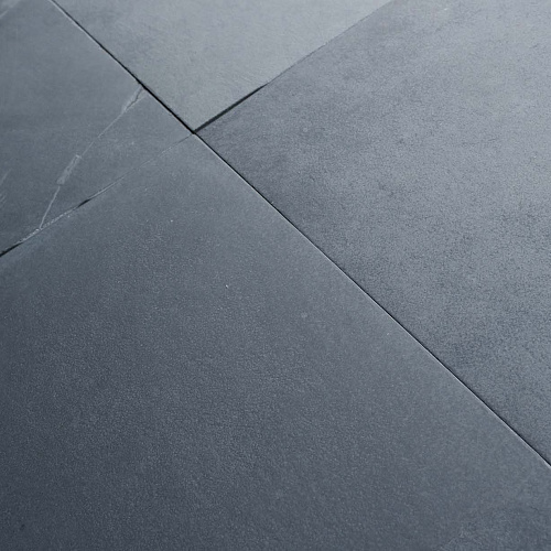 Сланец чёрный (браш) 600х600 мм.