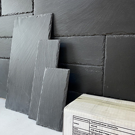 Сланец чёрный (натуральный скол) 100х300 мм.