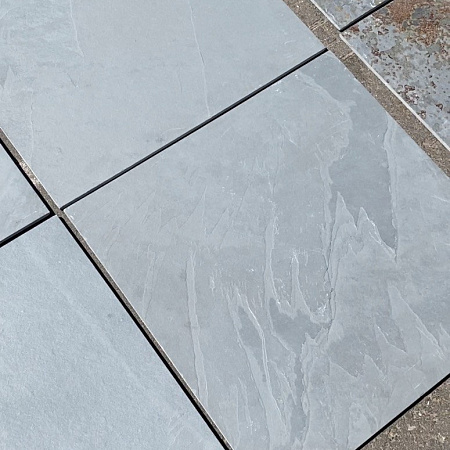 Сланец серый (натуральный скол) 600х600 мм.