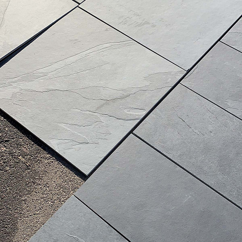 Сланец чёрный (натуральный скол) 600х600 мм.